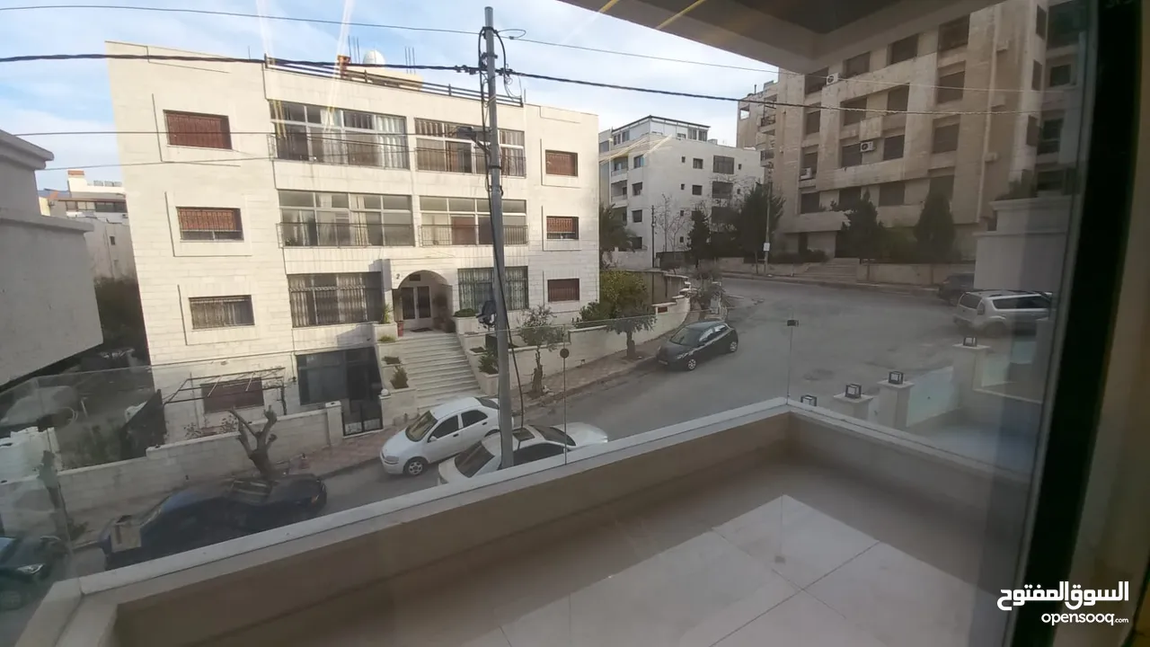 شقة للبيع في  الشميساني ( Property ID : 41180 )