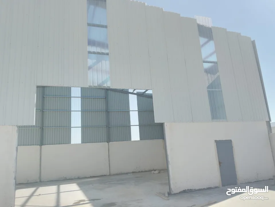 هنجر صناعي جاهز 250 متر للايجار سحاب قرب المدينة الصناعية التواصل على الرقم في الاعلان