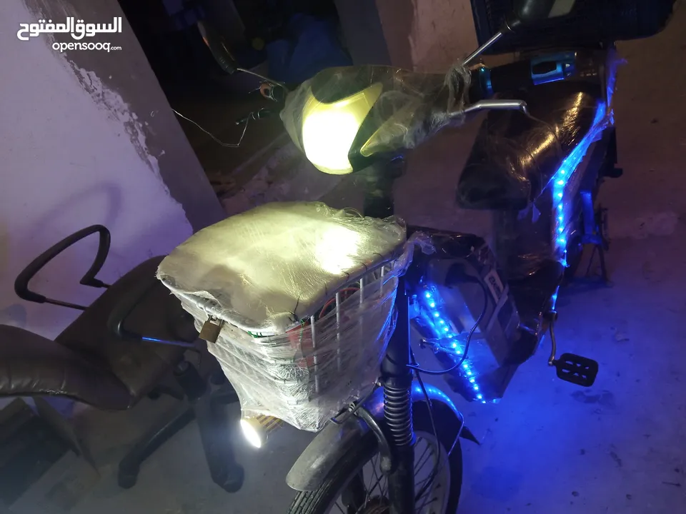 دراجه كهربائيه