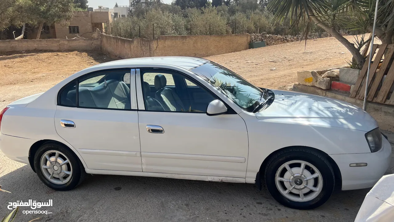 هونداي XD 2000