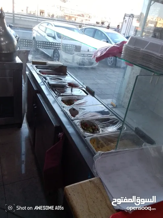 عده مطعم للبيع
