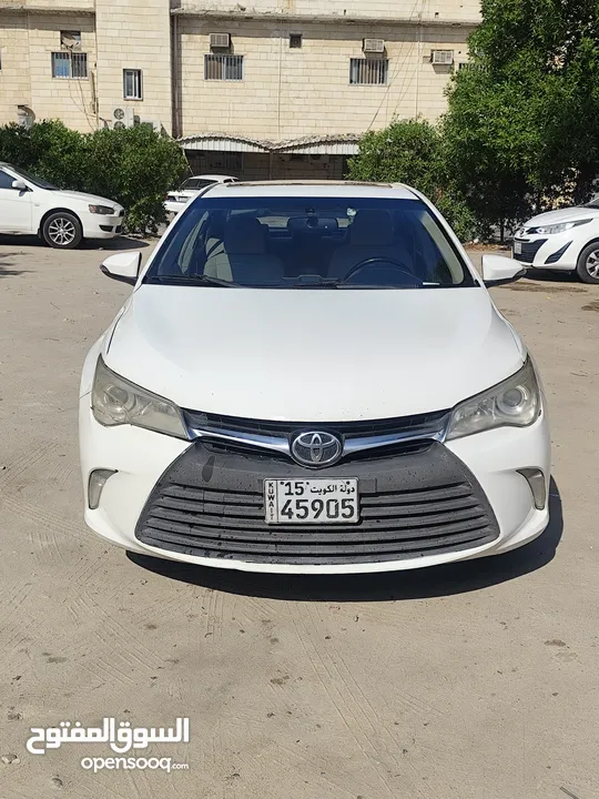 Toyota Camry GLX 2016