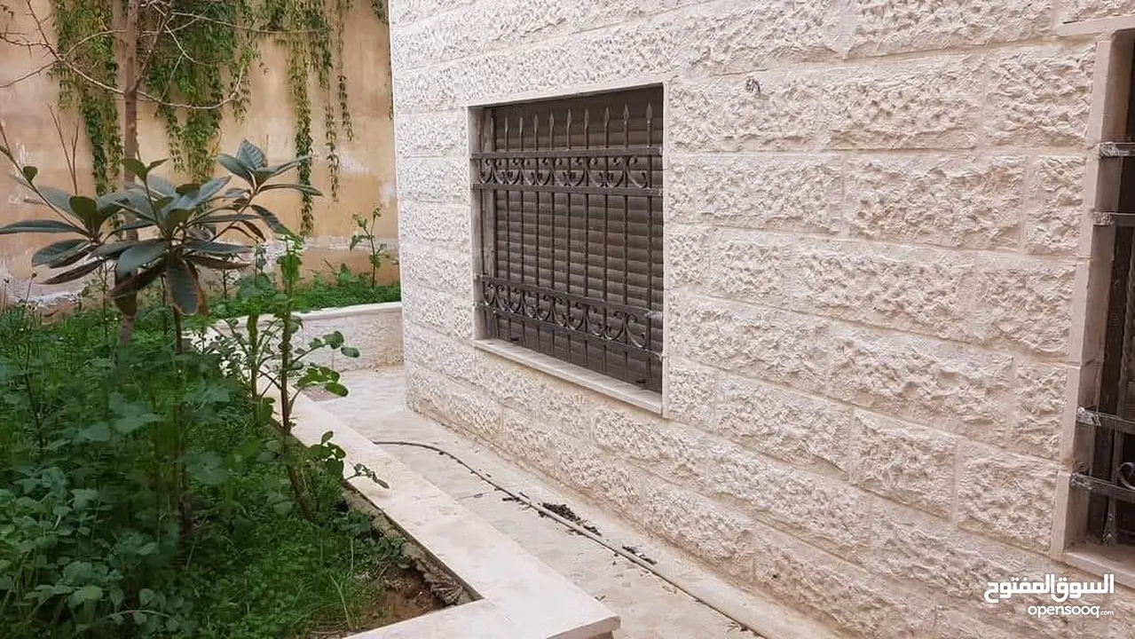 منزل مستقل للبيع عمان ضاحية  الامير حسن اخر دخلة مطعم الرملة شارع حمدان البشير
