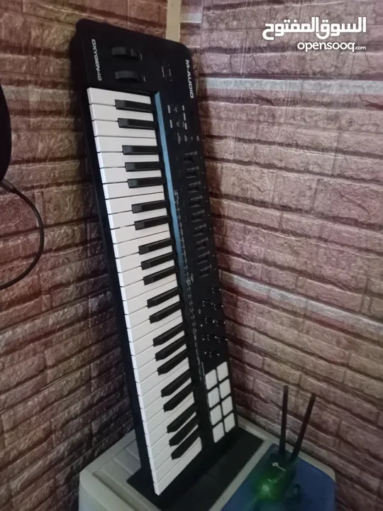 midi keyboard m audio oxygen 49 mkv اورج      usb with converter to usb cميدي