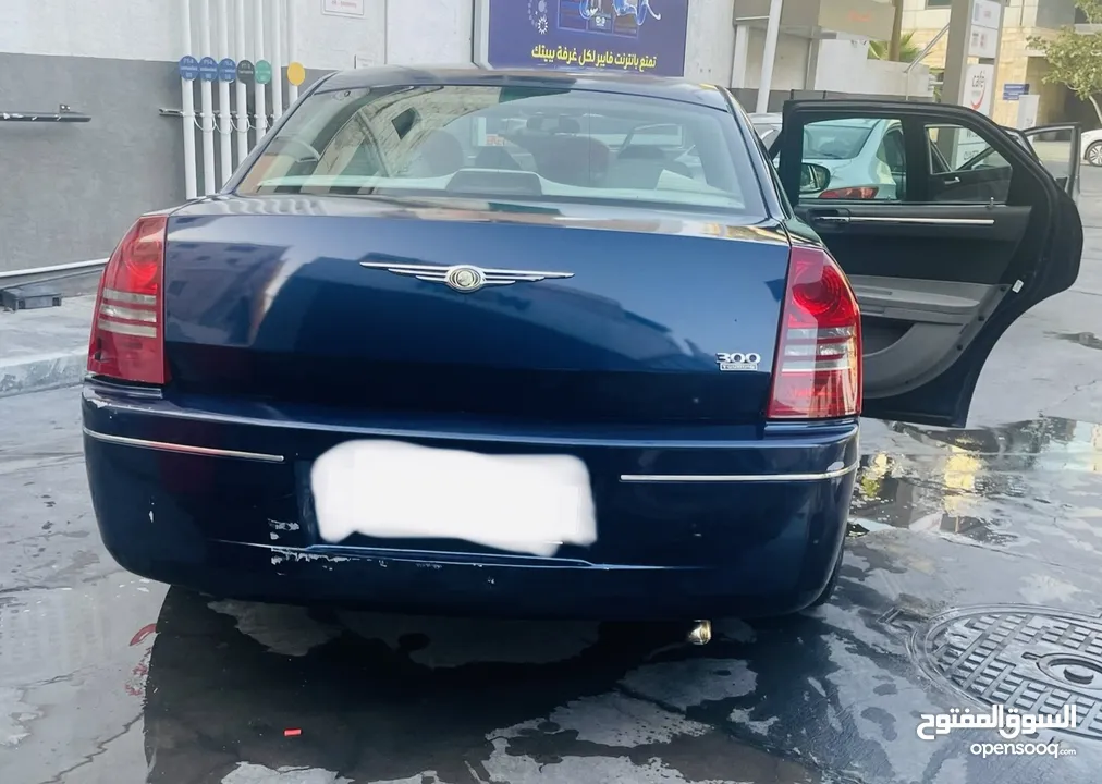 كرايسلر 300 C موديل 2006