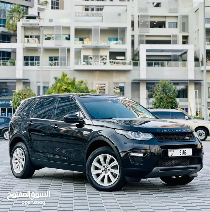 LAND ROVER DISCOVERY MODEL 2015 KMS 145,000 GCC SPECS