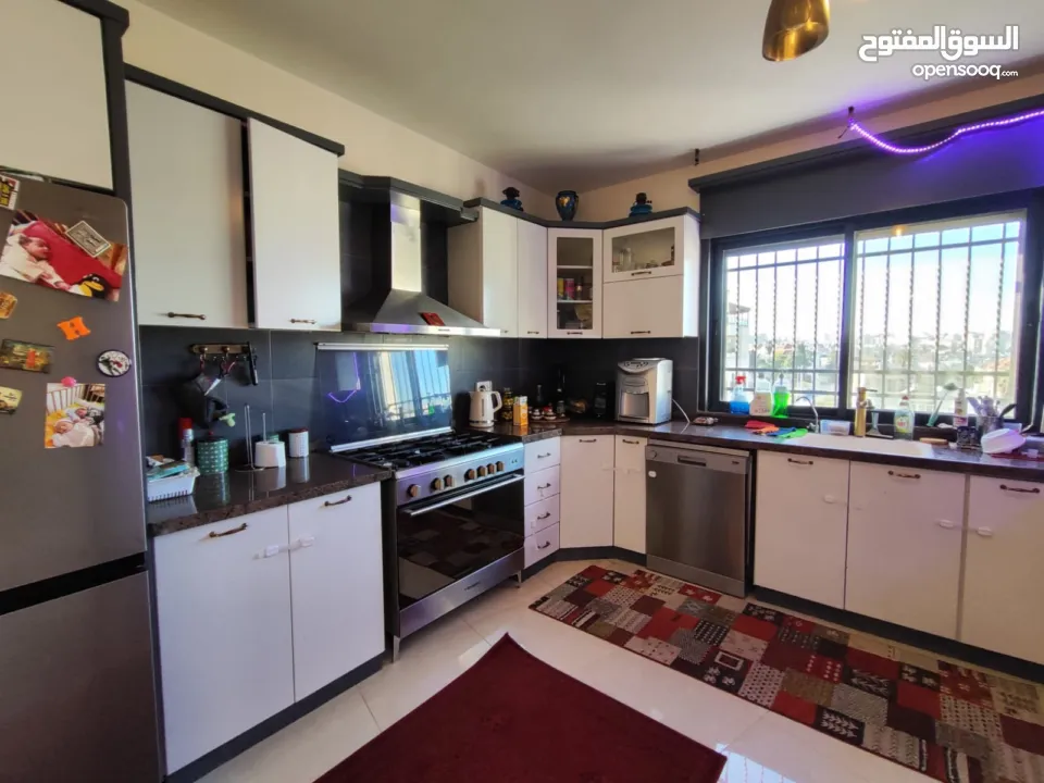 روف مميز سطح مرحبا للبيع 170 متر مشمس ومطل من جميع الجهات