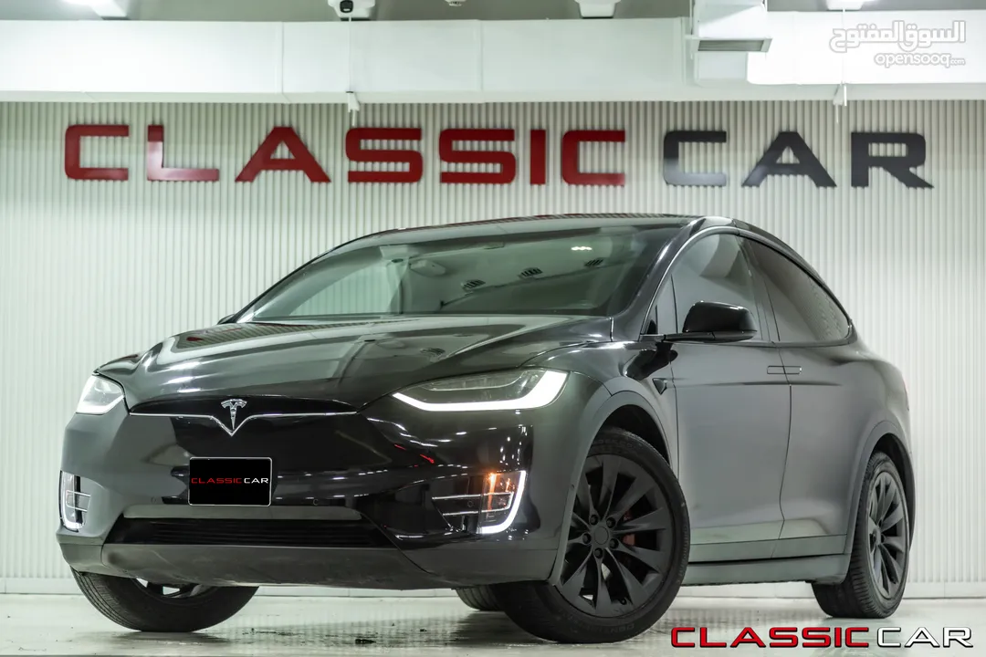 Tesla Model X Standard Range  2019   السيارة بحالة ممتازة جدا و قطعت مسافة 51,000 كيلو متر فقط