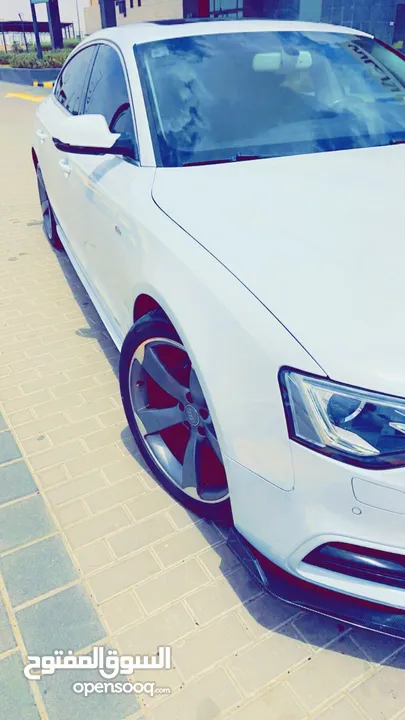 Audi A5 Sport D Line Full Option  اودي حاله ممتازه