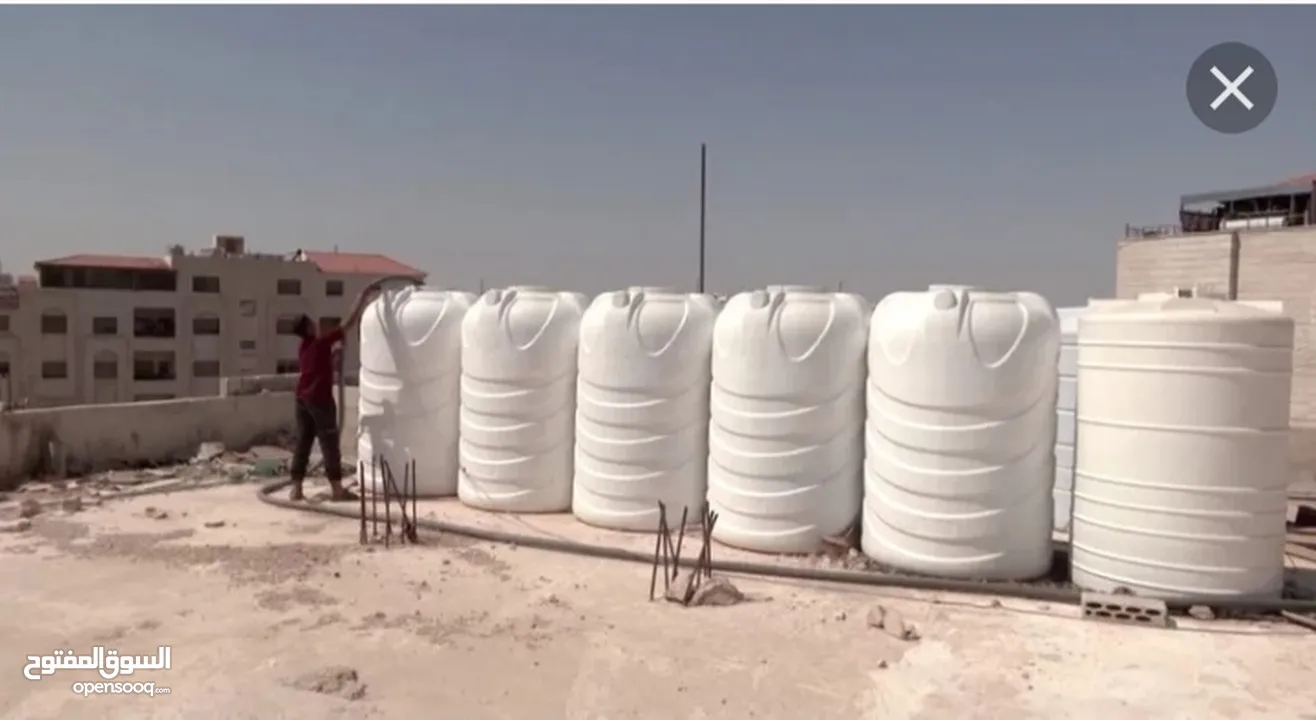 خزانات مياه  استعمل شهرين فقط التنكات مترين وربع