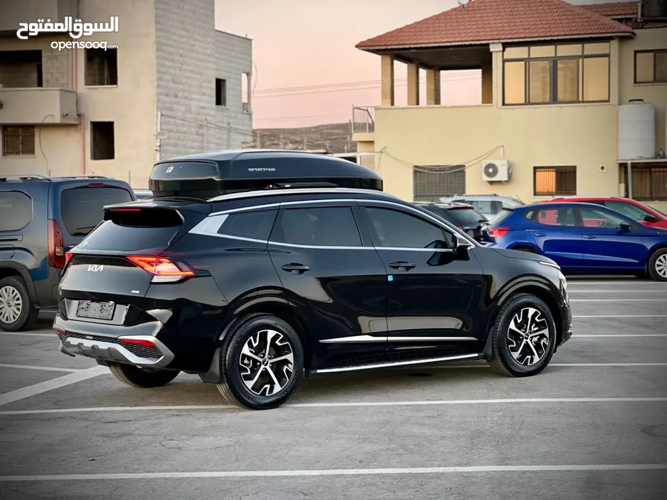 كايا سبورتاج  GT Line/2022 فل بدون فتحة سقف  2x4 ///240Hp بنزين + كهرباء  ( Haybrid) 1600cc