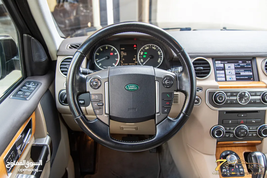 Land Rover LR4 2012