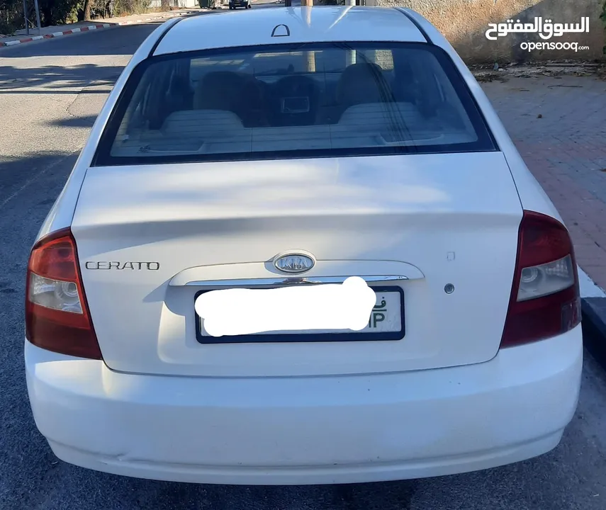كيا سيراتو 2006 ماتور 1600 اوتومات. دهان اصلي مع تصليح عيوب بسيطة في البودي