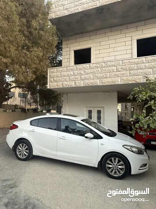 كيا سيراتو k3 فل مع فتحة سقف نخب ماتور 1600