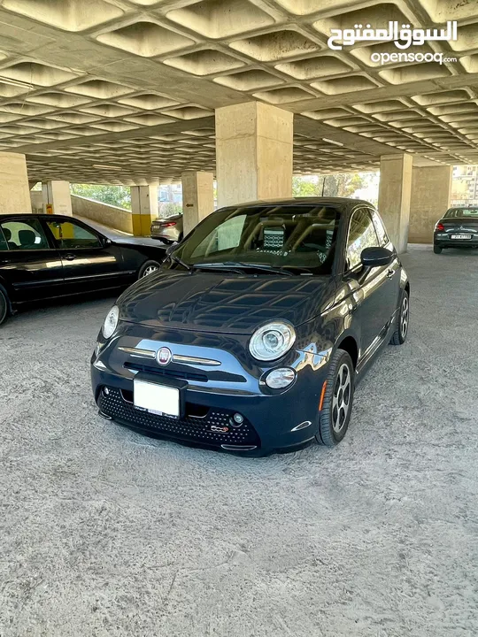 فيات 500e كهرباء للبيع موديل 2017 ممشى قليل بحالة ممتازة fiat 500e 2017
