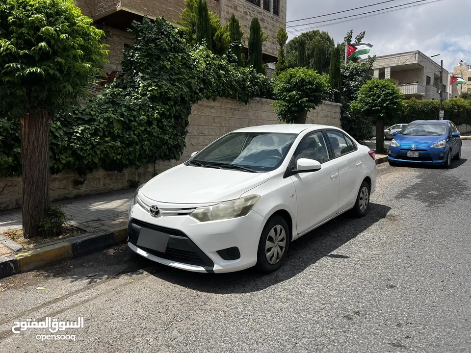 تويوتا يارس 2015 سيدان فحص كامل  وارد خليجي