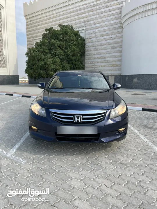 HONDA accord 2012_full option_V4_2.4 _ Dark blue colour exterior_ beige colour interior