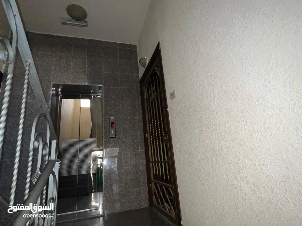 شقة طابق أرضي في أرقى مناطق أبونصير