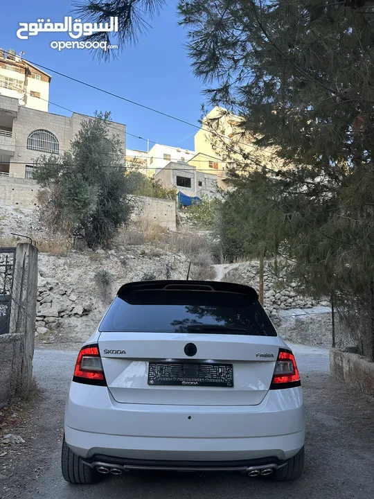 للبيع بدفعه 20 وشكات داخل بيت لحم او البدل سكودا فابيا 2015 بويه شركه