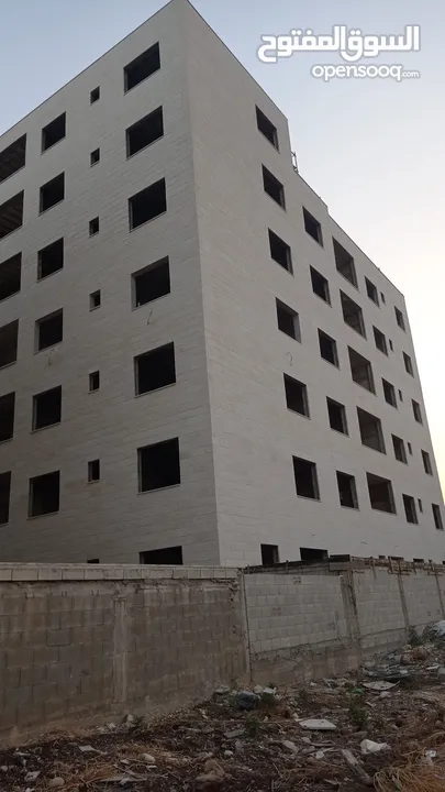 روف طابق سادس