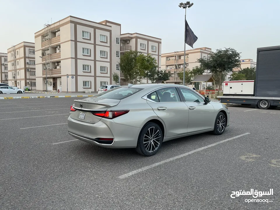 لكزس Lexus ES 250 AWD