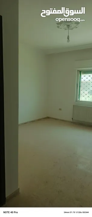 شقه ارضيه للبيع