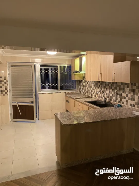 عمارة 8 شقق في العبدلي بجانب البوليفارد بدخل ممتاز للبيع بسعر الارض
