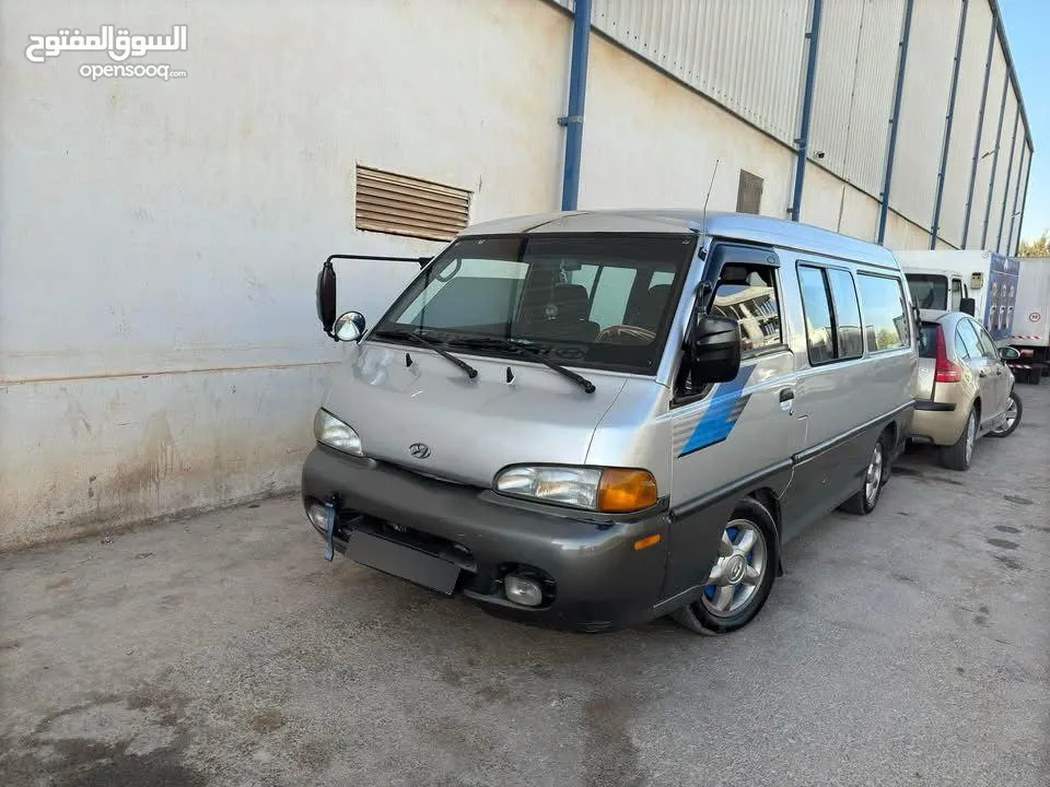 باص h100 للبيع