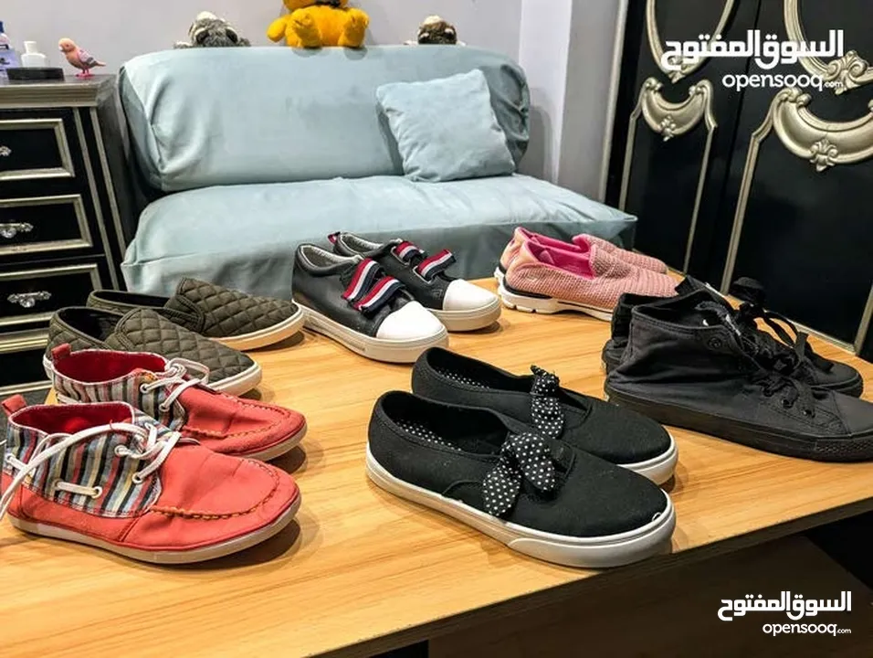 احذيه بناتي ستاتي.