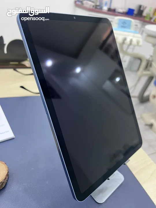 ايباد اير 5.    ipad air 5 الجهاز استعمال ممتاز ولا شخط
