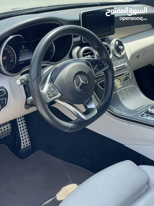Mercedes Benz C-class 2018  C300 VCC