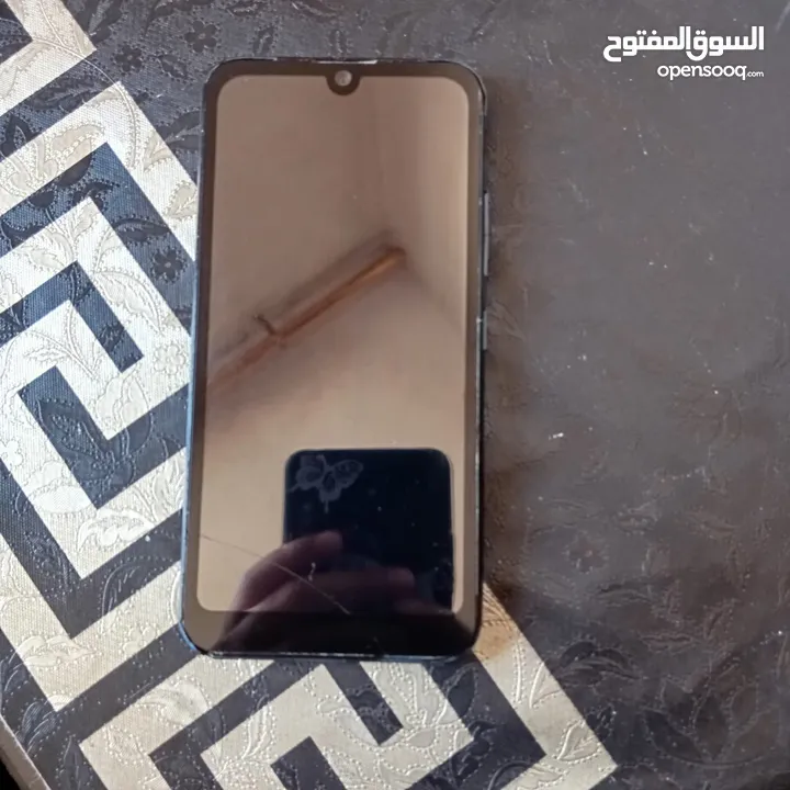 هاتفين شغالين بشكل ممتاز للبيع بسعر 30