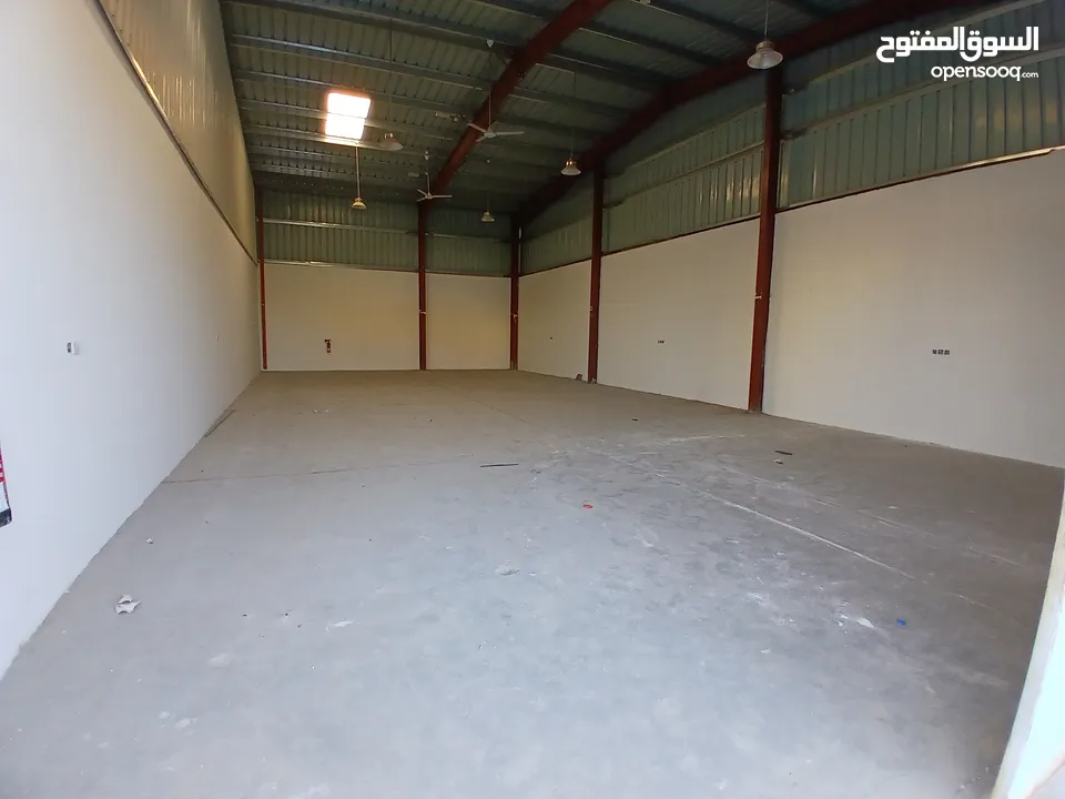 Al Rusayl warehouse for rent