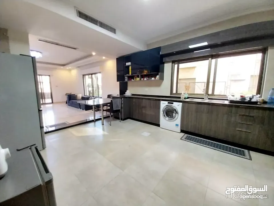 شقة للبيع في عبدون 210 م ( Property ID : 33984 )