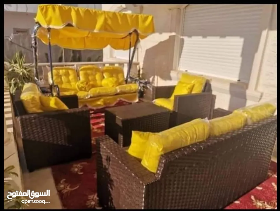 أطقم رتان 5مقاعد ب120 معو طاولة وسط تتوفر كل الالوان تقربيا