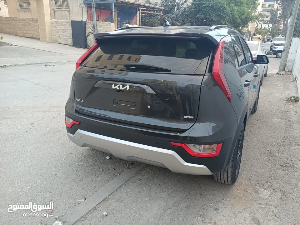 كيا نيرو هايبرد2023