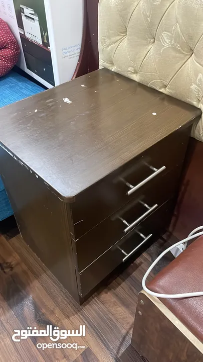 Dressing table with Mirror and side table