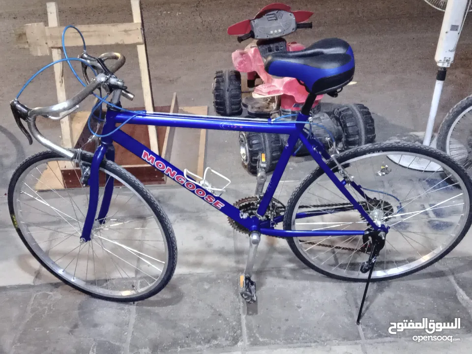 دراجة هوائية أمريكية  نوع mongoose bike  لدى محلات القواسمي لصيانة الدراجات الهوائية