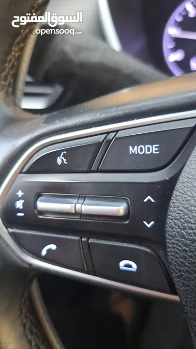 عرض على هونداي 7 ركاب سنتافيه 2020 بالاضافات المميزه والدفع الرباعي يد اوولا البيع مستعجل بسبب السفر