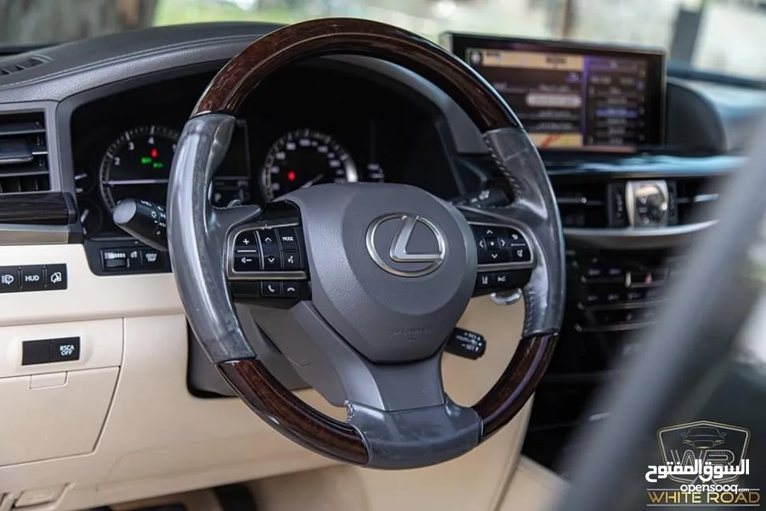 Lexus LX 570s 2016 sport plus  فل كامل فحص كامل من داخل بيج