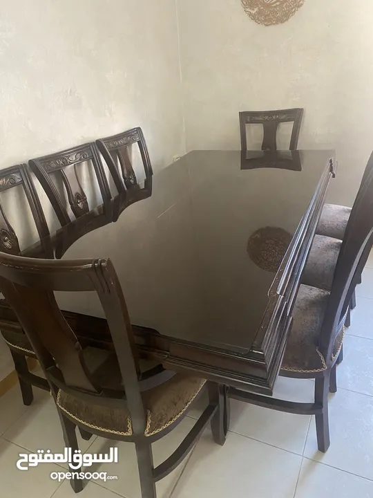 طاولة سفرة للبيع : أثاث غرف سفرة مستعمل : عمان ماركا (231108948)