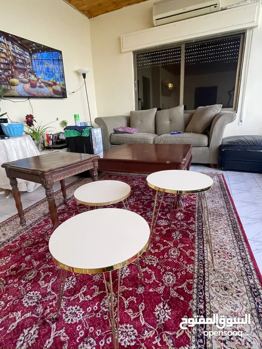 عفش بيت فاخر للبيع (برادي ، كنب، طاولات، مغسلة )