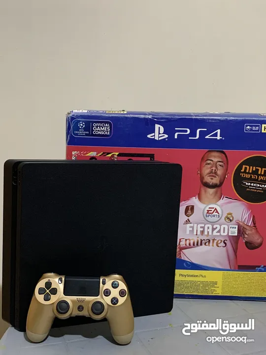 شبه جديد بلكرتونهPs4 slim