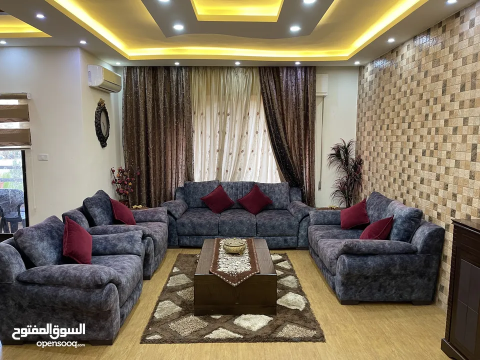 شقة مفروشة فاخرة للإيجار في الشميساني