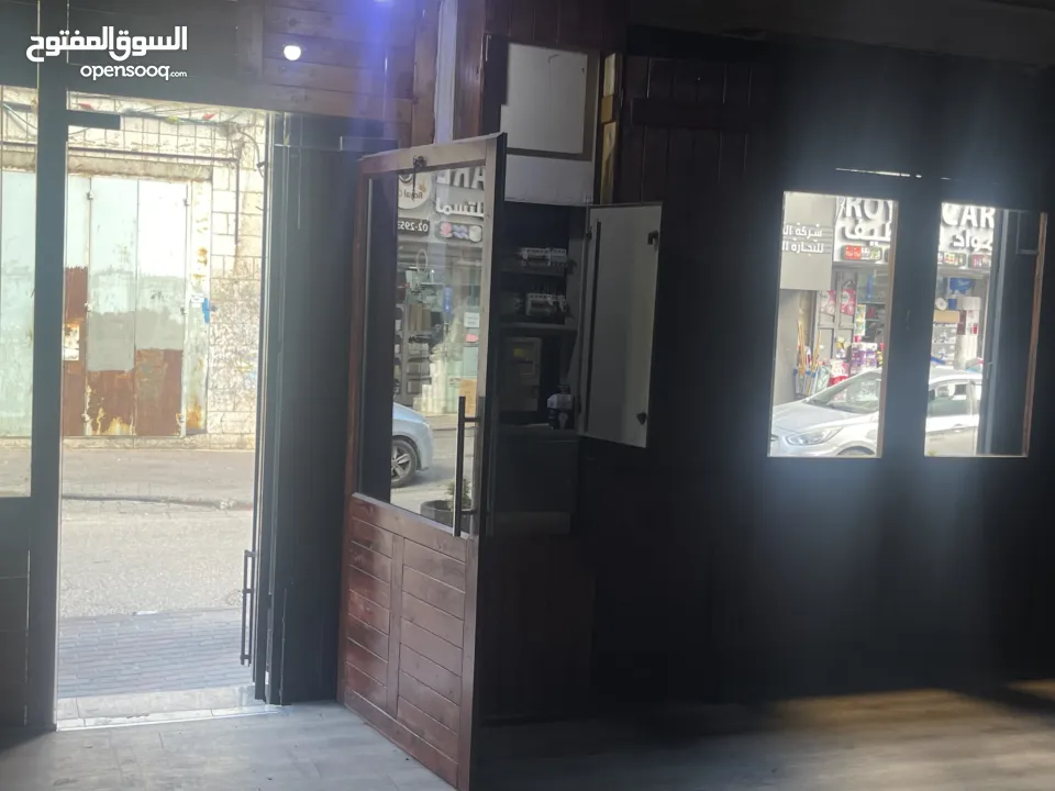 محلات للايجار مع المالك مباشرة عدد (2) في رام الله التحتا شارع الحسبة القديمة بجانب مخبز خلف، مساحة