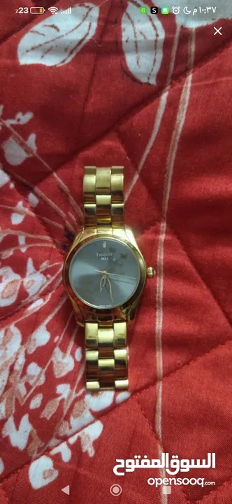 ساعة Tissot T-Wave نسائية أصلية ذهبي حجم S (30 ملم) Quartz مستعملة – نابلس