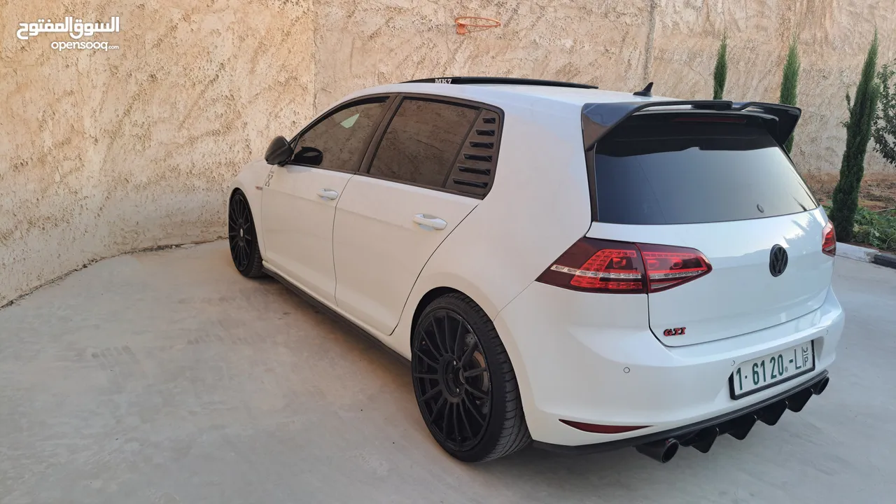 عرررض مممغري عالكاااش فقط بسعر ليون وبولو واكسنت golf gti mk7 2015
