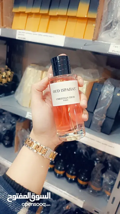 perfume outlet 2