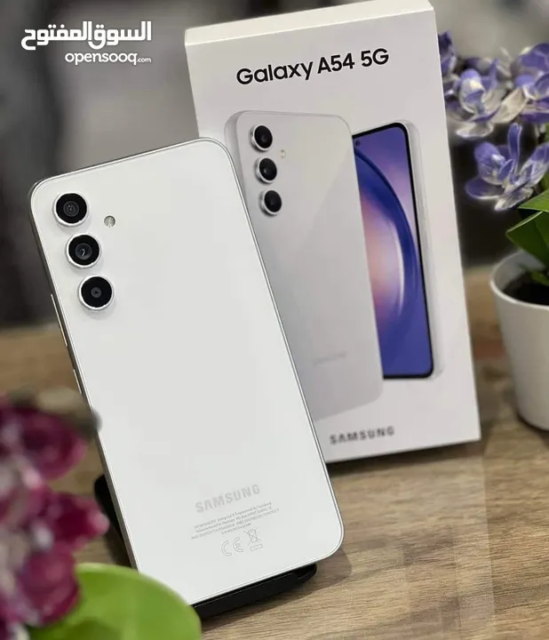 مستعمل Samsung A54 5G رام 16 جيجا 256 أغراضة والكرتونه الأصلية متوفر توصيل