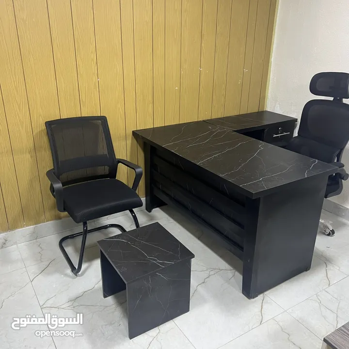حجم مترين بتصميم فاخر جدا وسماكه معدنية فائقة الجودة بسعر شامل التركيب  والتوصيل تميز بتصميمات عصرية